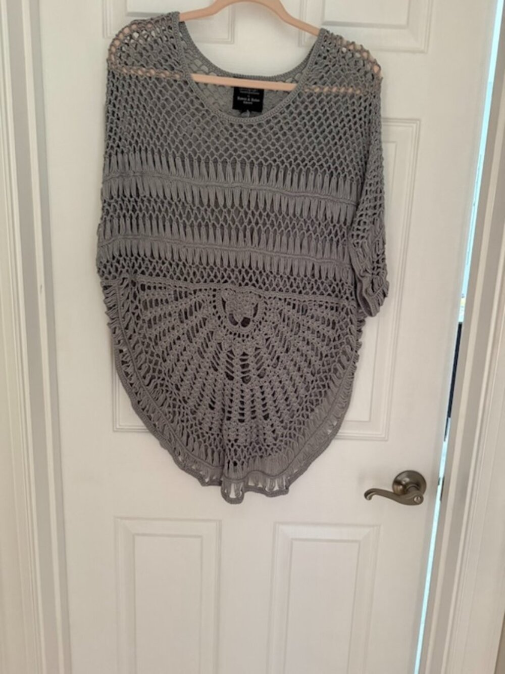 Crochet Coverup gray sz medium